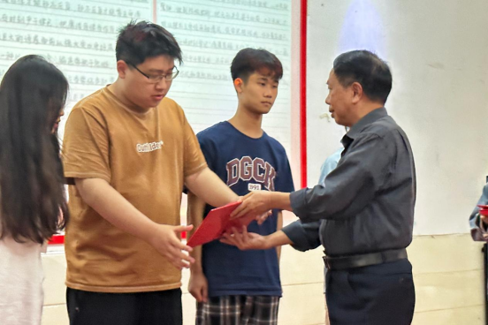 “廉潔潤初心·鑄魂擔(dān)使命”——第八屆高校廉潔教育系列活動頒獎典禮 “廉潔潤初心·鑄魂擔(dān)使命”——第八屆高校廉潔教育系列活動頒獎典禮