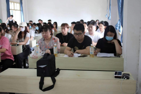 以賽促成長,奮斗正當(dāng)時 以賽促成長,奮斗正當(dāng)時