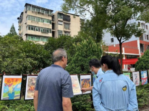 校園藝術設計展——展學子激揚風采 校園藝術設計展——展學子激揚風采