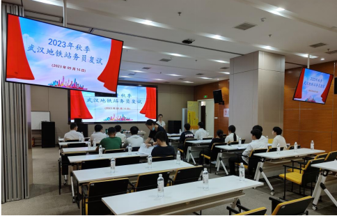 精心安排，送生上門——我校送2023屆畢業生赴企業參加面試