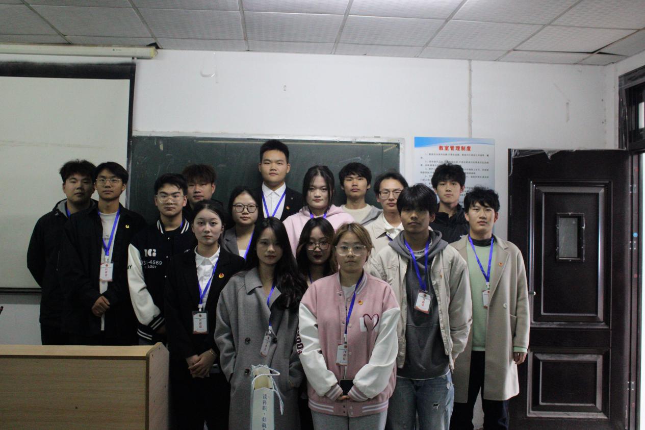 同心聚力學代會 逐夢青春向未來 ——我校第十二次學生代表大會勝利召開 同心聚力學代會 逐夢青春向未來 ——我校第十二次學生代表大會勝利召開