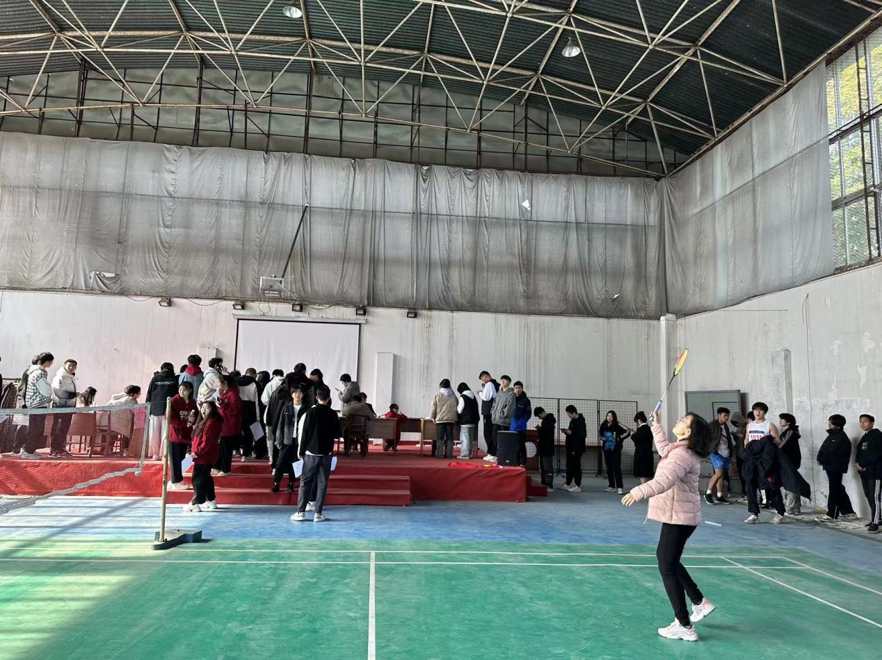 青春奮進新時代,運動逐夢向未來——武漢科技職業學院2023年秋季運動會暨教職工運動會 青春奮進新時代,運動逐夢向未來——武漢科技職業學院2023年秋季運動會暨教職工運動會