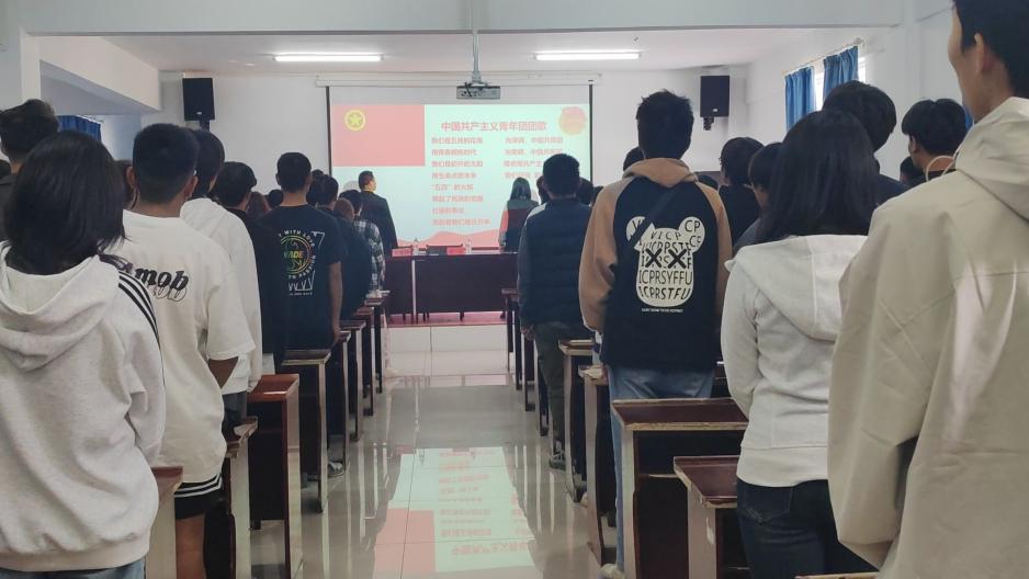 凝聚青年力量，奏響奮進之歌  ——武漢科技職業學院第六期團課開班典禮