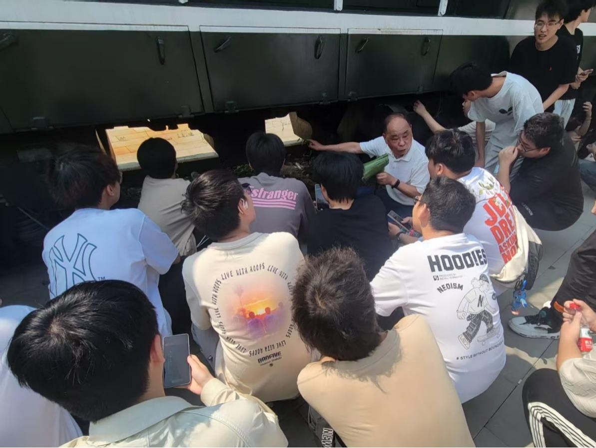 尋跡百年武九，解碼匠心傳承——我院開展四美塘文化公園沉浸式實踐活動