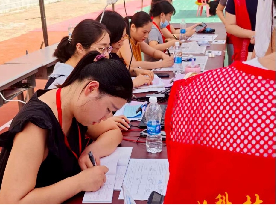 以心迎新，共赴星海——武漢科技職業(yè)學(xué)院圓滿完成2025級(jí)新生迎接工作