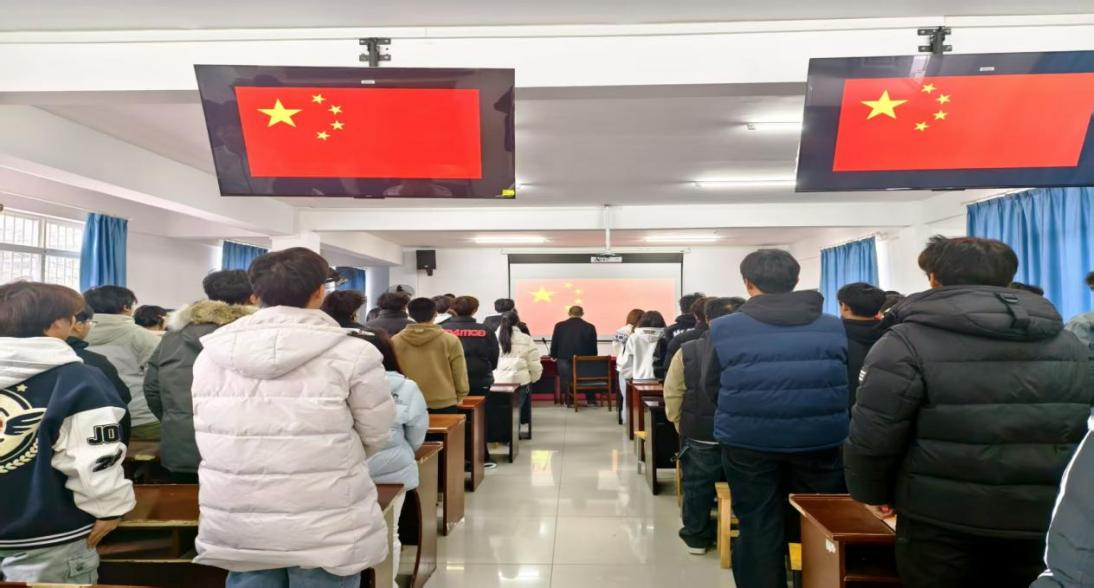 淬煉初心擔使命 薪火相傳啟新程 ——武漢科技職業學院第40期業余黨校順利結業