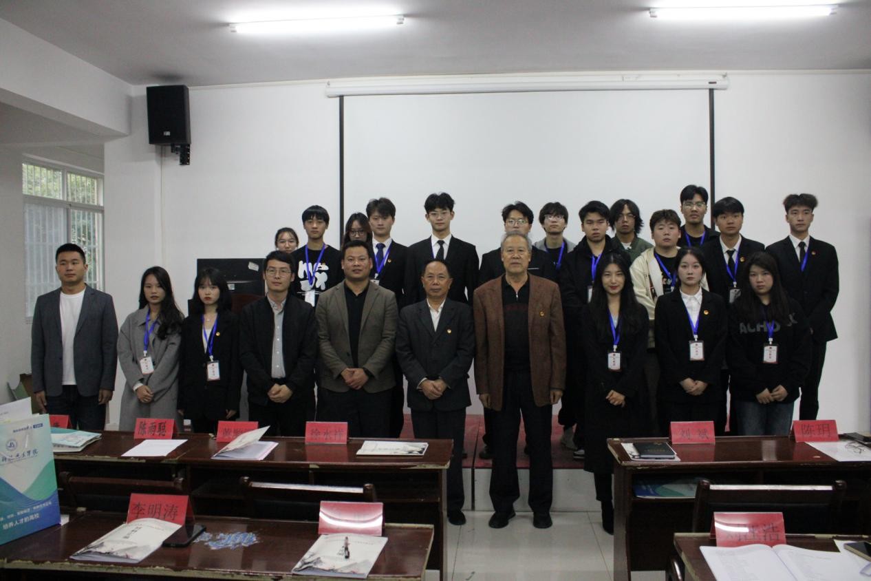 同心聚力學代會 逐夢青春向未來  ——我校第十二次學生代表大會勝利召開