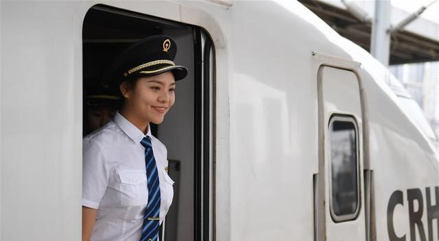 國內鐵路將迎來首批女動車組司機