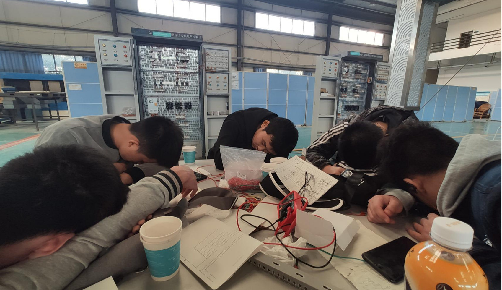 我校在2019年“湖北工匠杯”技能大賽獲獎而歸 我校在2019年“湖北工匠杯”技能大賽獲獎而歸