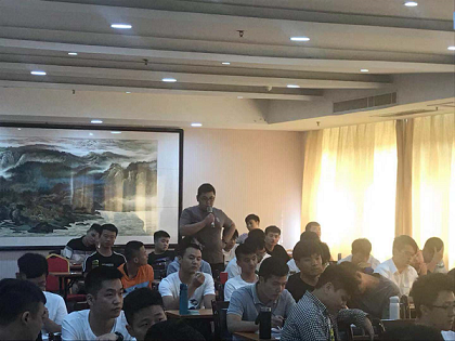 2019年下半年第一期機車司機理論考前培訓班知識競賽報道